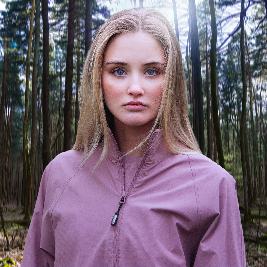 Hoodies & Sweatshirts